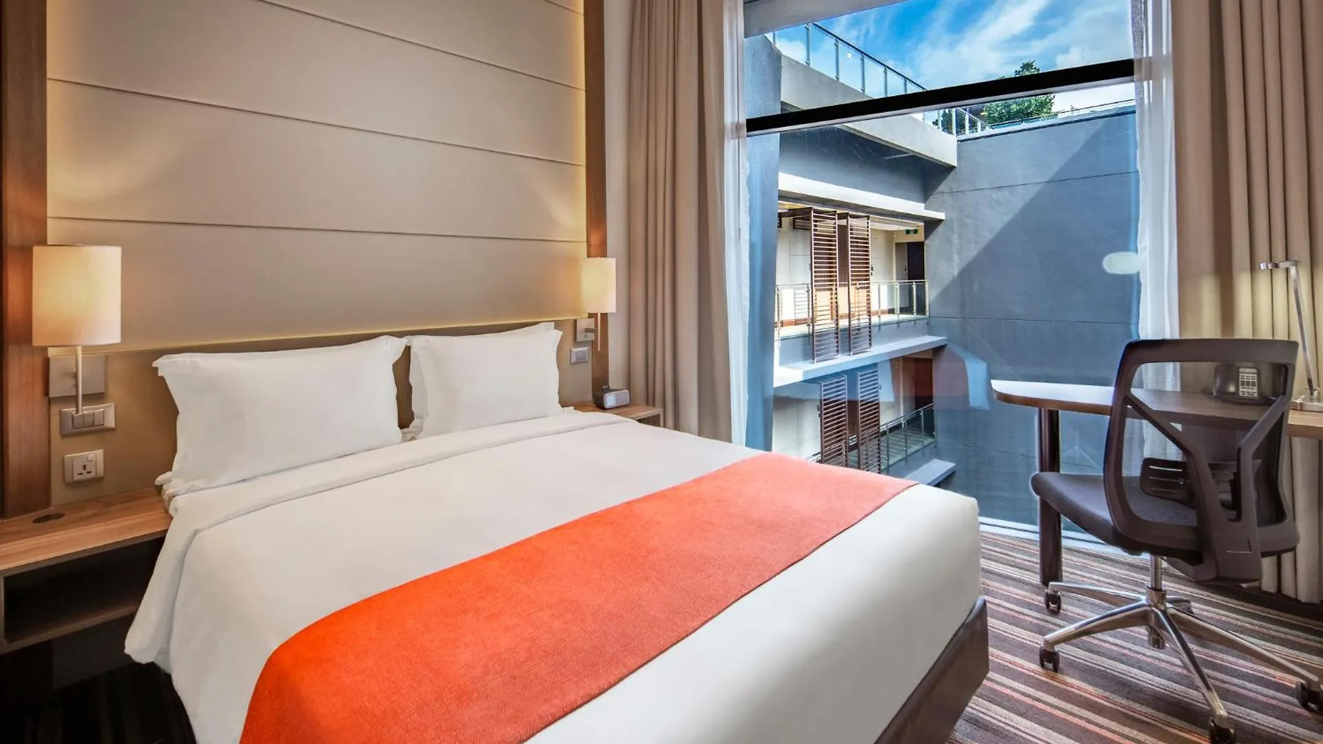 Holiday Inn Express Singapore Clarke Quay By Ihg
